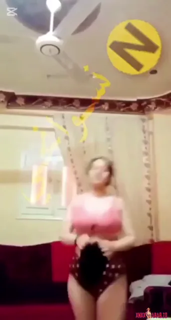 نودز كتوتة فلاحة ملبن تعرض جسمها لعشيقها الهايج سكس نودز مصري — لقطة 1
