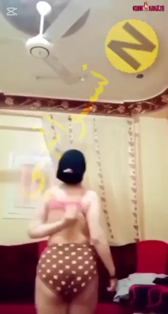 نودز كتوتة فلاحة ملبن تعرض جسمها لعشيقها الهايج سكس نودز مصري — لقطة 5
