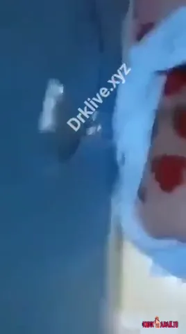 شاب زانق مزة هايجة يفشخها نيك وصاحبه يصور سكس مصري — لقطة 1