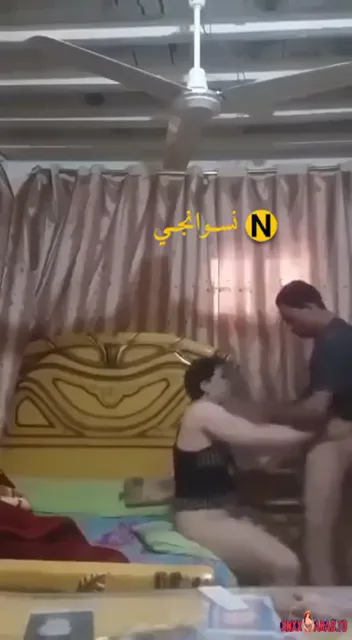 شرموطة لبن تخون زوجها مع جارهم سكس مصري xnxx — لقطة 5