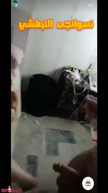 سهرة لايف تانجو ينيك مراته واختها سكس مصري — لقطة 5
