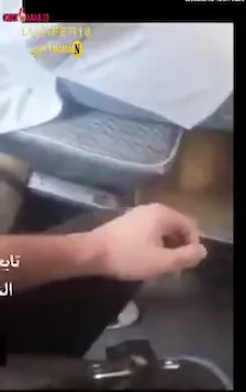 متحرش يلعب في زبه في المواصلات ويتحرش ببنات سكس مصري — لقطة 6