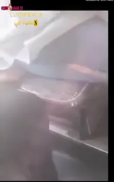 متحرش يلعب في زبه في المواصلات ويتحرش ببنات سكس مصري — لقطة 10
