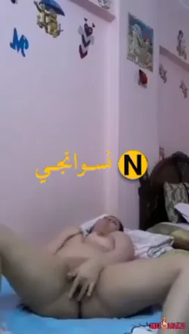 ميلفاية هايجة على الاخر قالعة ملط وتفشخ كسها سكس نودز مصري — لقطة 3