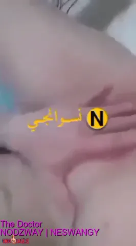 اندر ايدج بيضا ملبن تلعب في بزازها وتصور لحبيبها سكس نودز مصري — لقطة 2