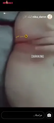 بنت هايجة تلعب في كسها الوردي سكس نودز مصري — لقطة 4