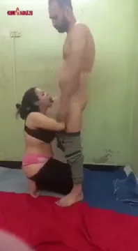 سمر المتناكة تمص زب فحلها سكس مصري xnxx — لقطة 2