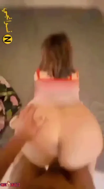 لبوة هايجة تمص زب فحلها وترفعله طيزها سكس مصري — لقطة 5