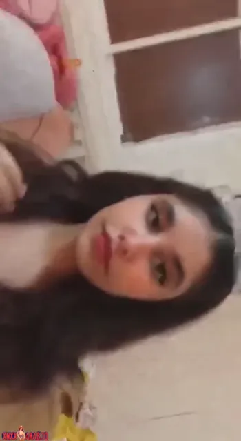 بنت هايجة اوي تفشخ كسها دعك وتصوت سكس نودز مصري — لقطة 2