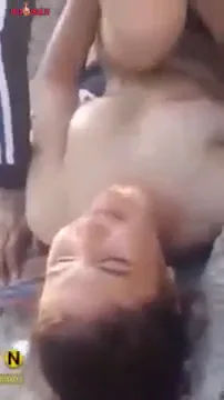 شابين بدو زانقين بنت في الصحرا وينيكوها سكس عربي — لقطة 8