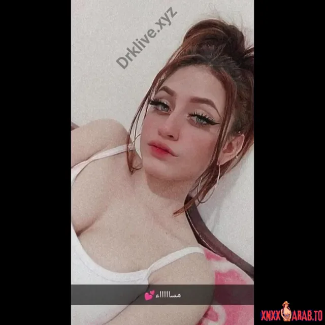 تجميعة نودز سناب شات بنت تبعت لحبيبها وتوريه جسمها الملبن سكس نودز مصري — لقطة 4