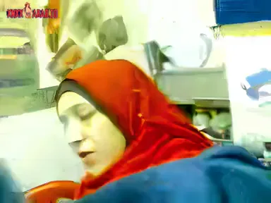 لبوة محجبة تتناك من المدير سكس مصري — لقطة 4
