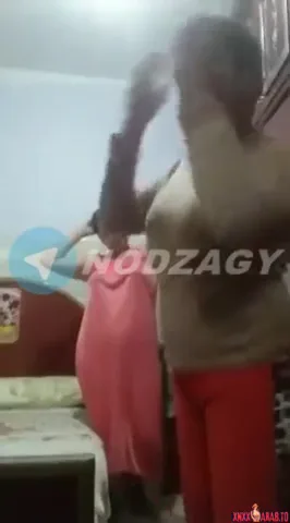 سكس سحاق بنت وامها الهايجة الجزء الاول سكس سحاق مصري — لقطة 4