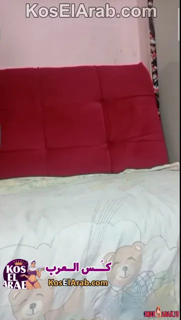 نيك عربي ساخن بين محبين مترجم — لقطة 3