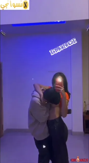 يرضع بزاز صاحبته وهي تصور ويفشخها نيك سكس مصري — لقطة 1