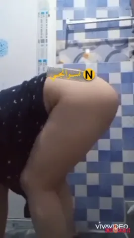 فلاحة نار بطيز كبيرة وجسم ابيض ملبن سكس نودز مصري — لقطة 3