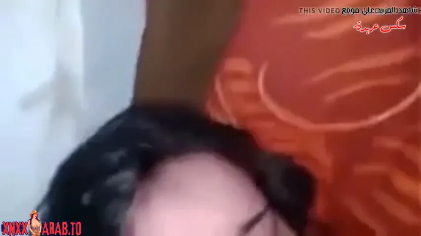 سكس مراهقة مصرية مكسوفة من التصوير وهي بتتناك - سكس مصري xnxx