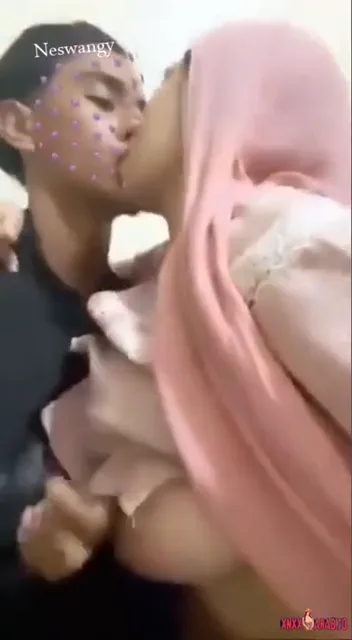 سكس عربي مترجم يثير الشهوة الجامحة — لقطة 1