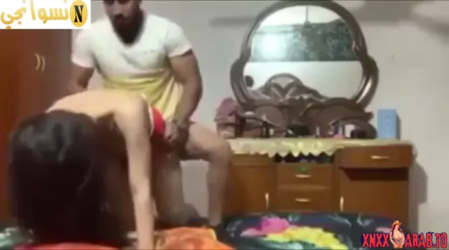 شاب هايج يزنق اخته في البيت وينيكها سكس مصري محارم — لقطة 9
