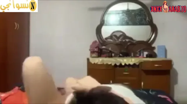 شاب هايج يزنق اخته في البيت وينيكها سكس مصري محارم — لقطة 10