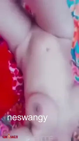 اندر ايدج هايجة تفنس وتضرب سبعة ونص سكس نودز مصري — لقطة 5