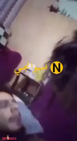 واد فاجر زانق صاحبته على السرير يفشخها ويجيبهم على وشها سكس مصري xnxx — لقطة 2