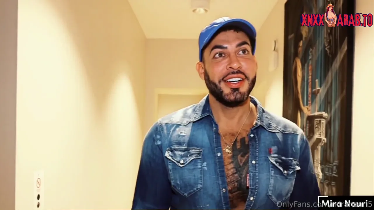 ميرا النوري تتناك بالنقاب من عامل التوصيل سكس عراقي