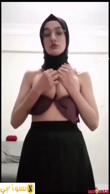 بنت محجبة خبرة في المص تتناك وتمص الزب لحد ما يجيبهم في بوقها سكس مصري — لقطة 5