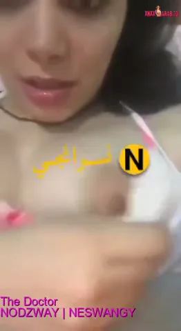 شرموطة هاي كلاس هايجة وعايزة تتناك تلعب في بزازها سكس نودز مصري — لقطة 3