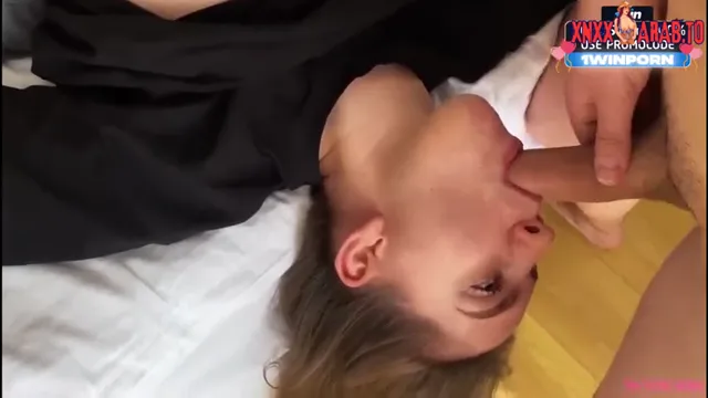 سكس مترجم - أخي يحتاج مساج من نوع خاص سكس اخوات محارم — لقطة 6