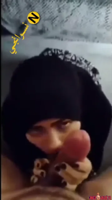 محجبة شرموطة تحلب زب حبيبها مص سكس مصري xnxx — لقطة 4