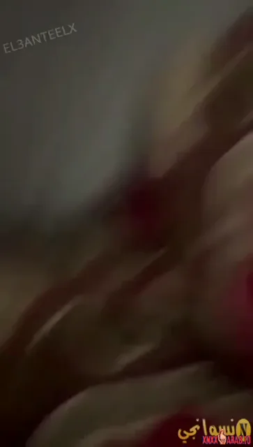 بتصور نفسها سيلفي وصاحبها بيفشخ كسها وهي مش قادرة سكس مصري xnxx — لقطة 9