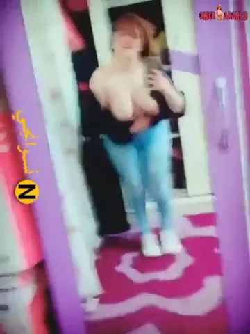 ميلف بيضة هايجة اوي تفرج بزازها الكبيرة لحبيبها سكس نودز مصري — لقطة 5
