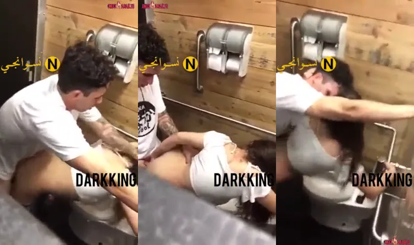 واد هايج يزنق حبيبته في الحمام ويفشخها نيك سكس مصري