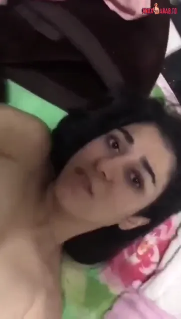 زعلانة منه عشان مش عارف ينيكها كويس سكس مصري xnxx — لقطة 3