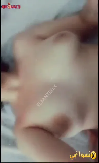بنت هاي كلاس تصور نفسها سيلفي وهي بتتناك من صاحبها سكس مصري — لقطة 5