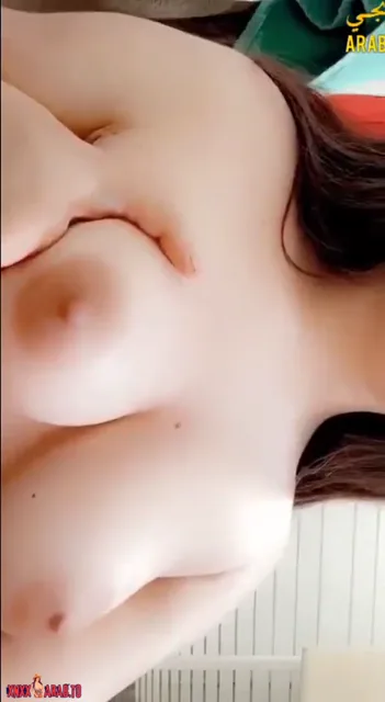 بنت هايجة كسها بياكلها تدعك فيه اوي سكس نودز مصري — لقطة 1