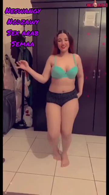 لبوة هايجة تبعبص كسها وترقص رقص بلدي نار سكس نودز مصري — لقطة 9