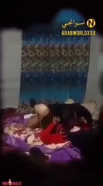 تصوير مخفي فلاح ينيك مرات اخوه الممحونة سكس مصري — لقطة 1