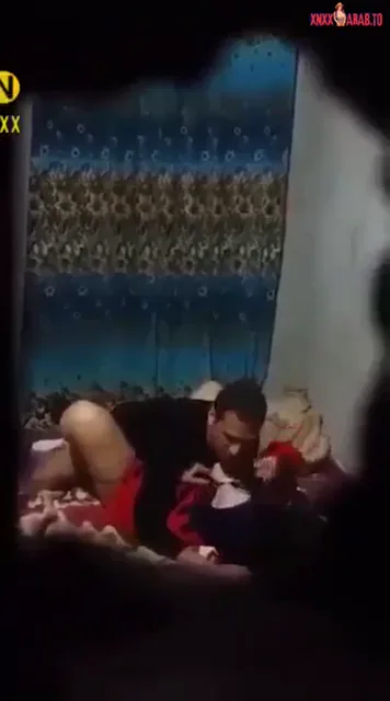 تصوير مخفي فلاح ينيك مرات اخوه الممحونة سكس مصري — لقطة 2