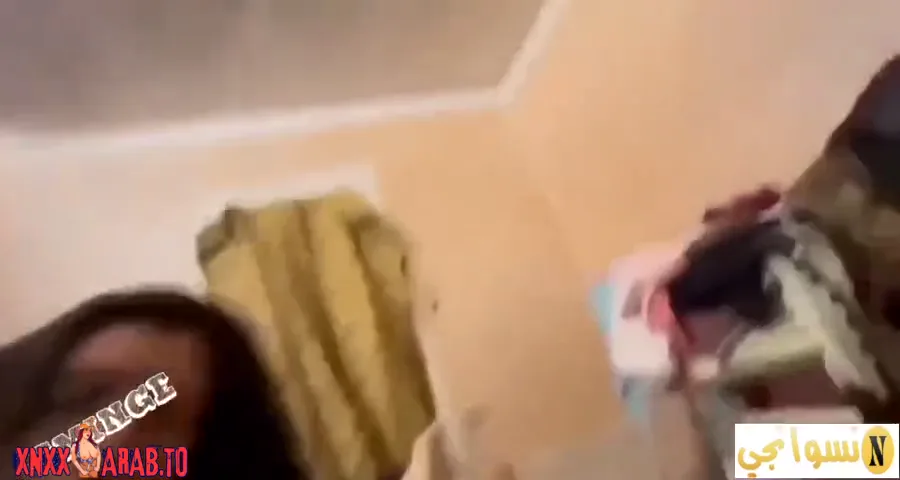 سهرة نار لشرموطة خبرة تفشخ زب حبيبها مص وتدلعه سكس مصري