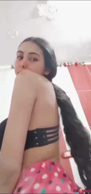 اندر ايدج ببزاز نار وجسم لبن سكس نودز مصري — لقطة 7