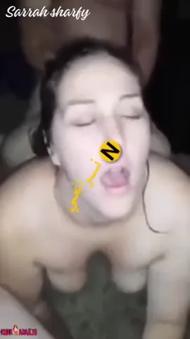 يمسكها من شعرها ويرزع في طيزها يفشخها نيك سكس عربي xnxx — لقطة 4