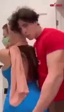 الينا انجل بالفستان الازرق مع يوسف خليل سكس عربي — لقطة 2