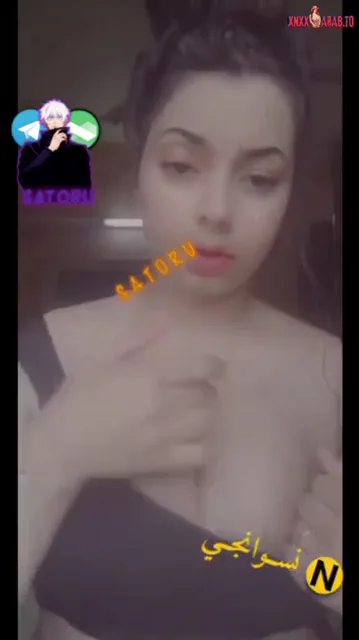 بنت اندر ايدج كلبوظة تلعب في بزازها الهايجة سكس نودز مصري — لقطة 5