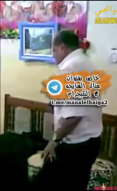 راجل كبير هايج ينيك مرات اخوه سكس مصري xnxx — لقطة 2