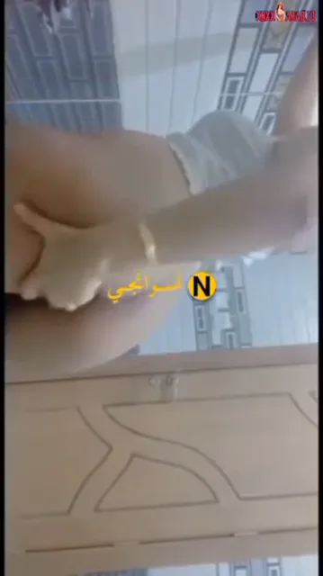 بنت علقة تضرب سبعة ونص في الحمام وتصور لحبيبها سكس نودز مصري — لقطة 1