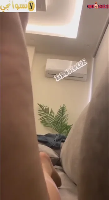 نيكني جامد يا ابن الوسخة سكس مصري — لقطة 10