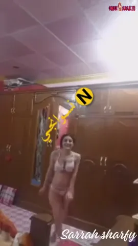 اندر ايدج جميلة تصور لحبيبها وهي بتغير ملابسها سكس نودز — لقطة 8