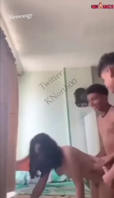 سكس مترجم عربي نيك قوي وسريع — لقطة 2